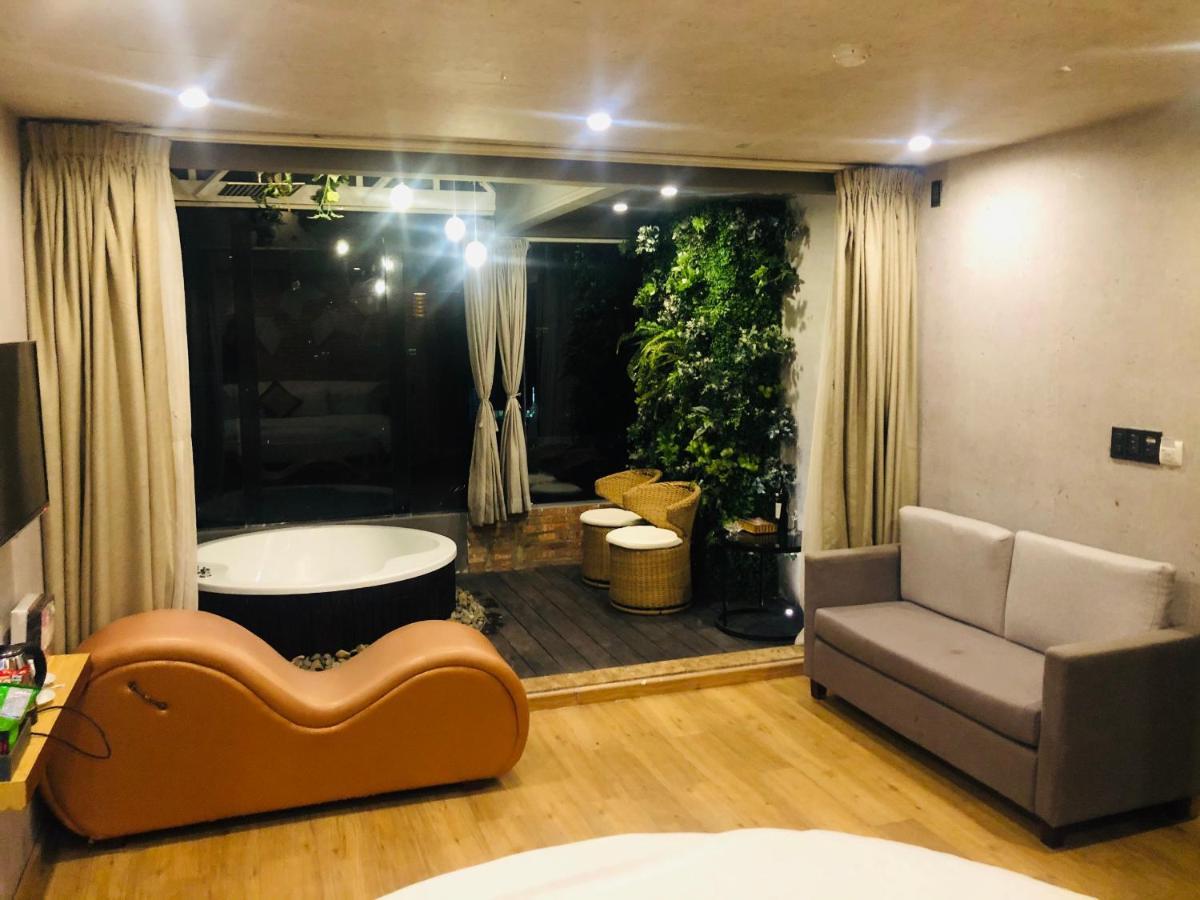 Bonita Tht (Adults Only) Hotell Ho Chi Minh-staden Exteriör bild